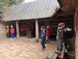 55886404612700069015939226474477491072605842n